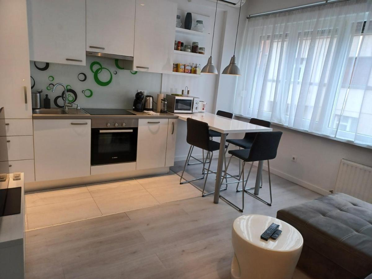 Apartment Daphne Загреб Екстер'єр фото